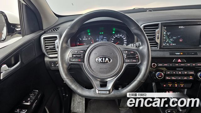 Kia Sportage 2018 — photo 18