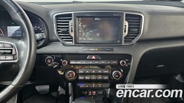 Kia Sportage 2018 — photo 19