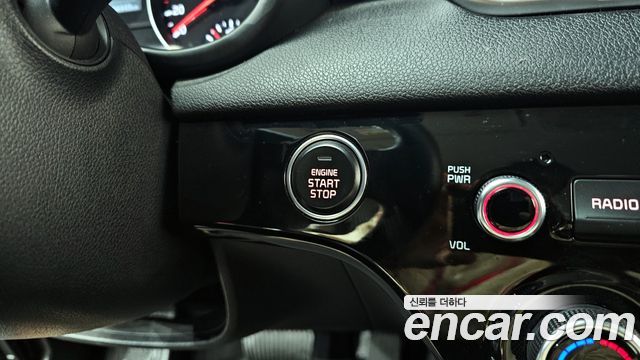Kia Sportage 2018 — photo 24