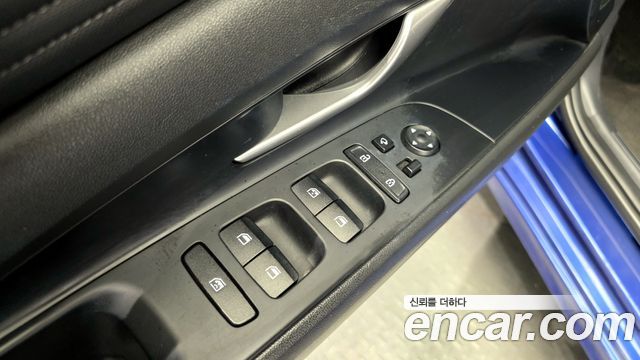 Hyundai AVANTE 2022 — photo 14