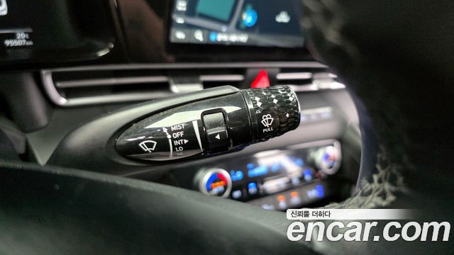 Hyundai AVANTE 2022 — photo 17