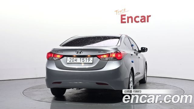 Hyundai AVANTE 2011 — photo 4