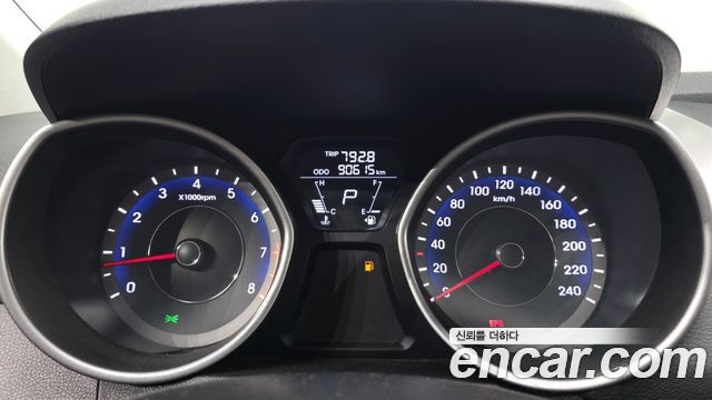 Hyundai AVANTE 2011 — photo 8