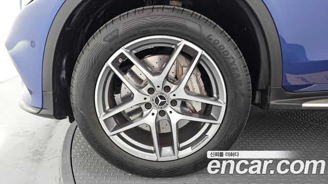 Mercedes-Benz GLC-Class 2018 — photo 5