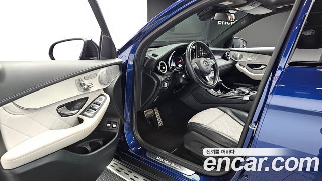 Mercedes-Benz GLC-Class 2018 — photo 13