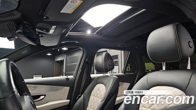 Mercedes-Benz GLC-Class 2018 — photo 26