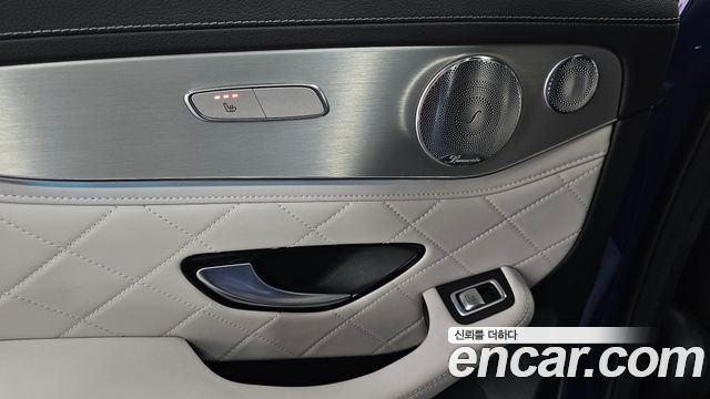 Mercedes-Benz GLC-Class 2018 — photo 28