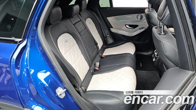 Mercedes-Benz GLC-Class 2018 — photo 29