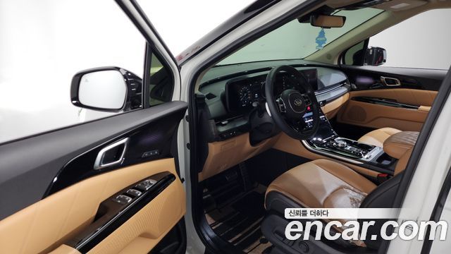 Kia Canival 2021 — photo 13