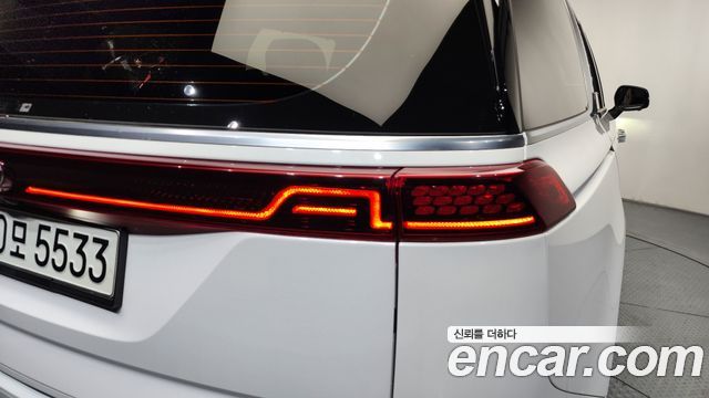 Kia Canival 2021 — photo 9