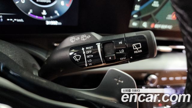 Kia Canival 2021 — photo 30