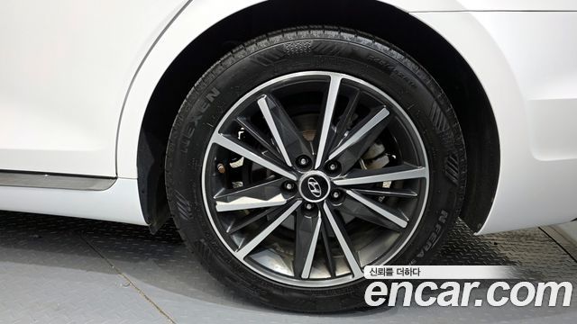 Hyundai Grandeur 2022 — photo 7