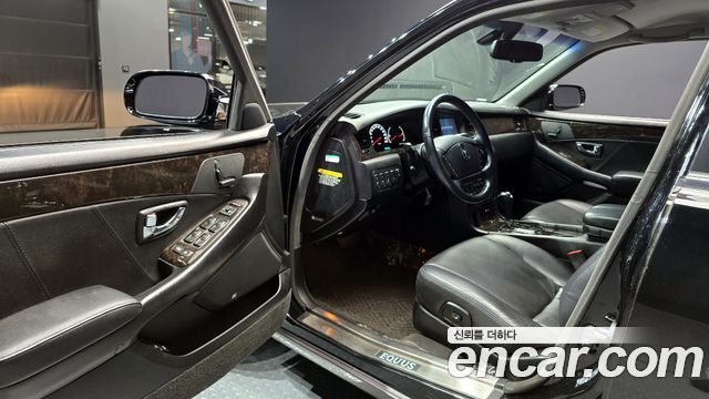 Hyundai Equus 2007 — photo 10
