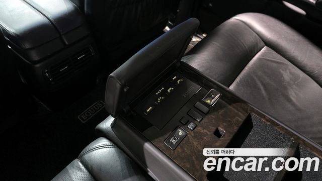 Hyundai Equus 2007 — photo 16