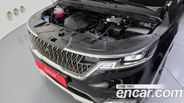 Kia Canival 2023 — photo 6
