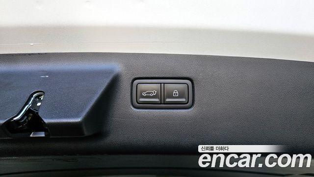 Hyundai Santafe 2024 — photo 26