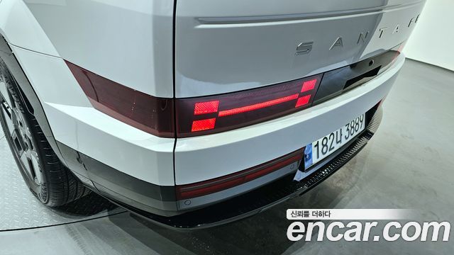 Hyundai Santafe 2024 — photo 9