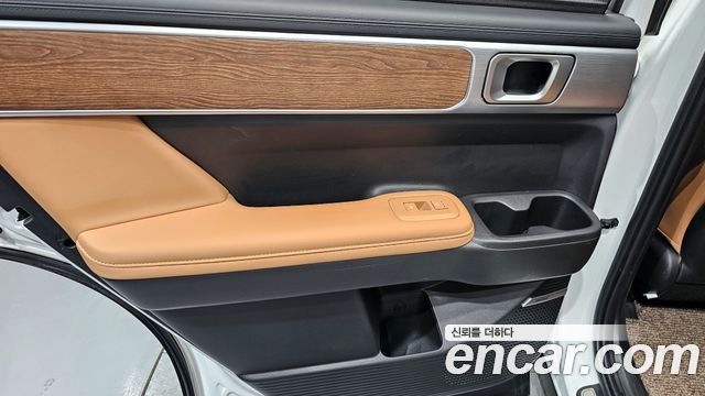 Hyundai Santafe 2024 — photo 15
