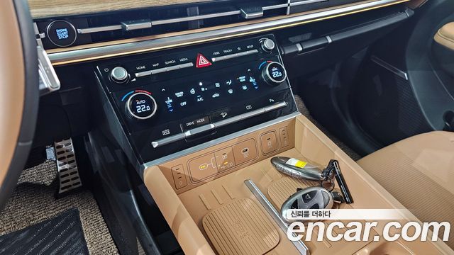 Hyundai Santafe 2024 — photo 30