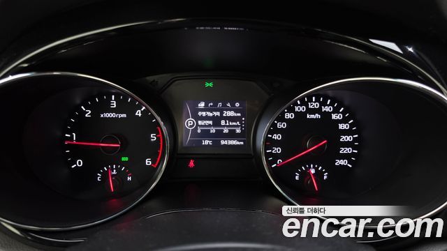 Kia Canival 2018 — photo 11