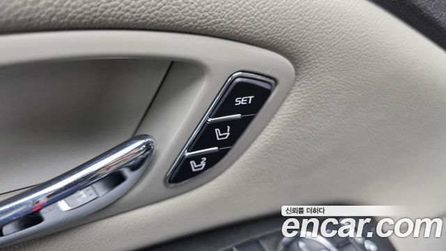 Kia Canival 2018 — photo 26