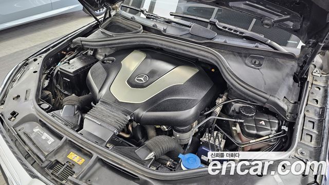 Mercedes-Benz GLE-Class 2018 — photo 6
