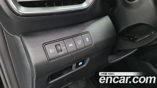 Hyundai Santafe 2023 — photo 13