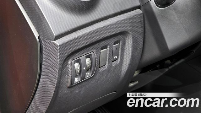 Renault Korea QM3 2015 — photo 15