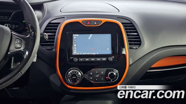 Renault Korea QM3 2015 — photo 16