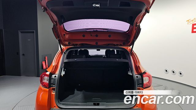Renault Korea QM3 2015 — photo 20