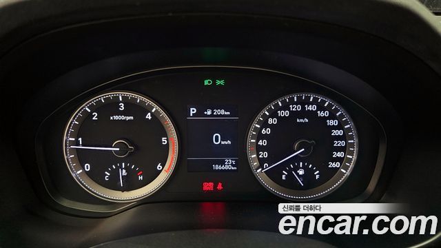 Hyundai Grandeur 2018 — photo 8