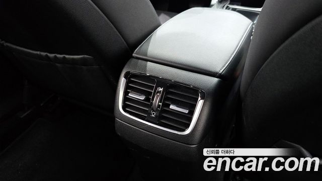 Hyundai Grandeur 2018 — photo 19