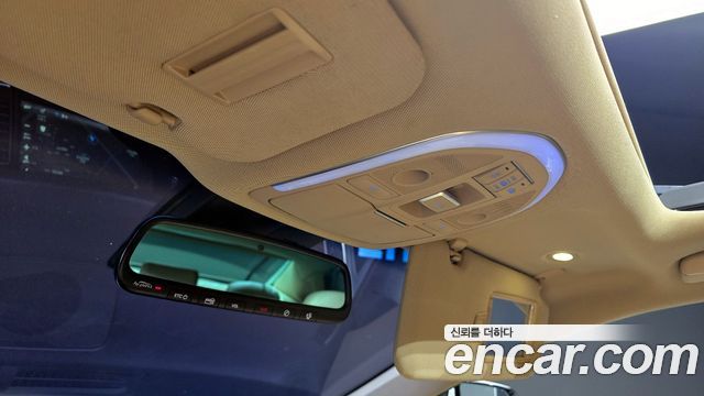 Hyundai Genesis 2016 — photo 26