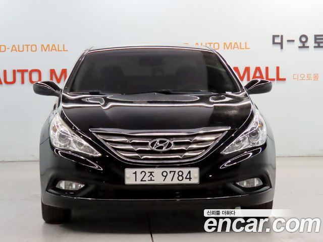 Hyundai Sonata 2010 — photo 3