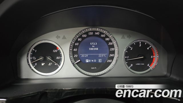 Mercedes-Benz GLK-Class 2012 — photo 8