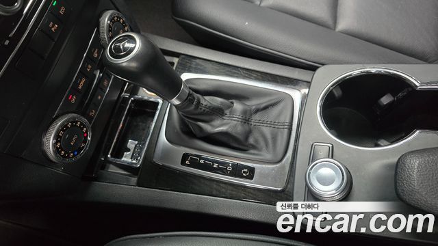 Mercedes-Benz GLK-Class 2012 — photo 9