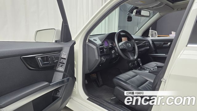 Mercedes-Benz GLK-Class 2012 — photo 10