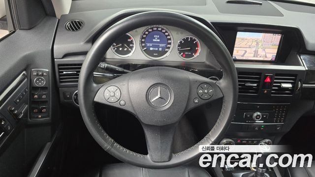 Mercedes-Benz GLK-Class 2012 — photo 13
