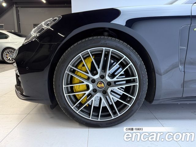 Porsche Panamera 2022 — photo 5
