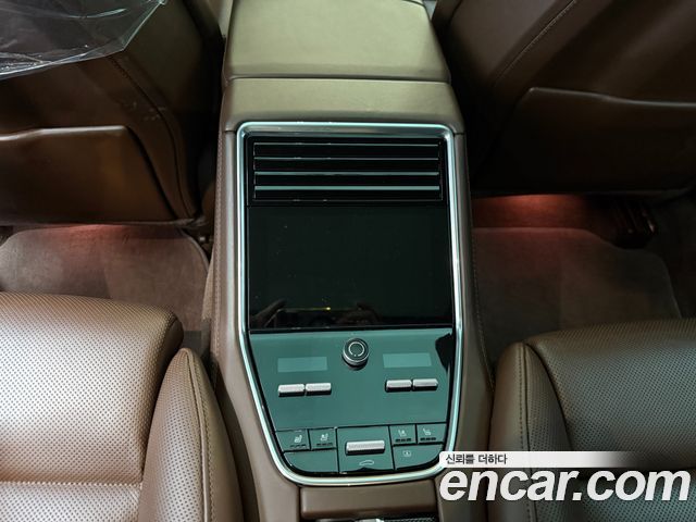 Porsche Panamera 2022 — photo 15