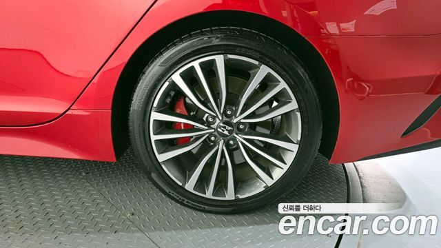 Kia Stinger 2018 — photo 7