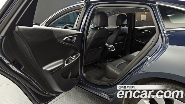 Chevrolet Korea Malibu 2017 — photo 18