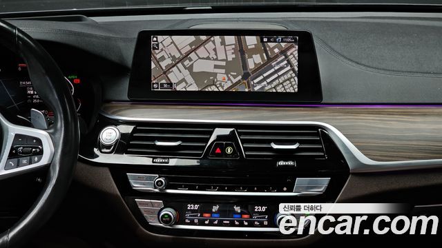 BMW Gran Turismo 2020 — photo 14