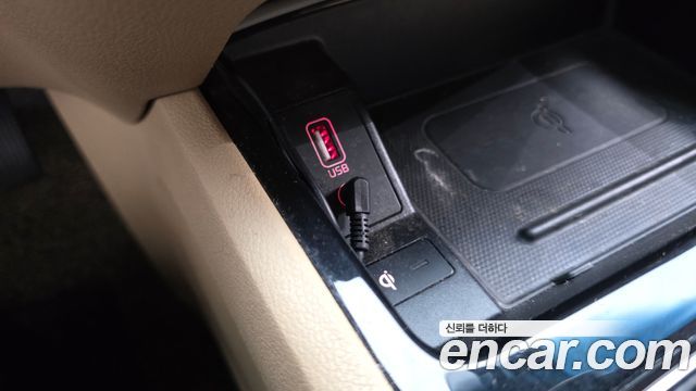 Kia Canival 2019 — photo 16