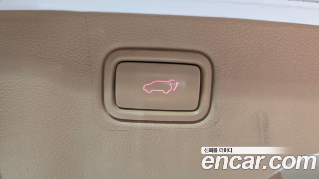 Kia Canival 2019 — photo 28