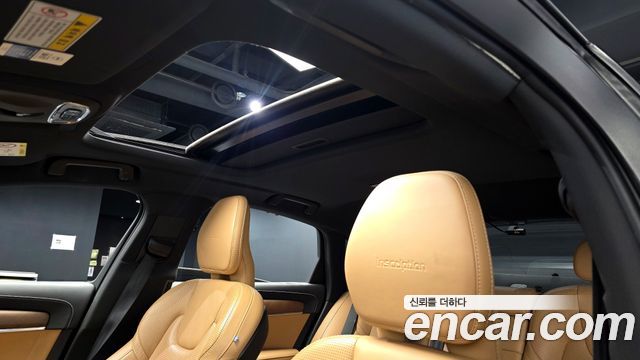 Volvo S90 2020 — photo 17