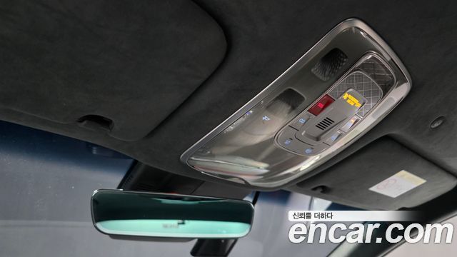Genesis G90 2022 — photo 24