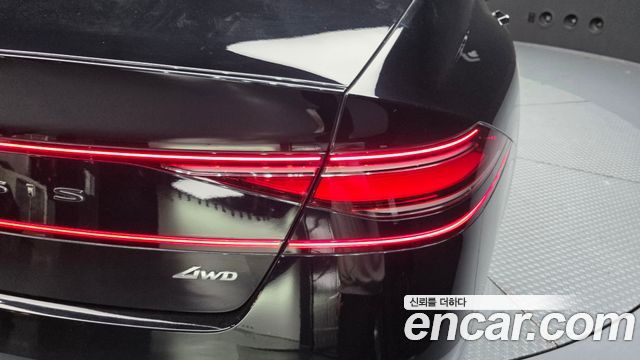 Genesis G90 2022 — photo 9