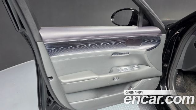 Genesis G90 2022 — photo 14