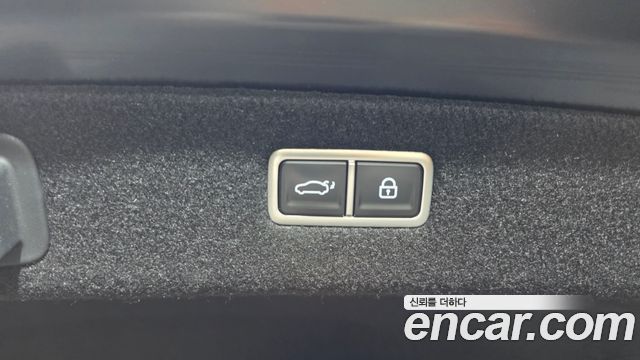 Genesis G90 2022 — photo 38
